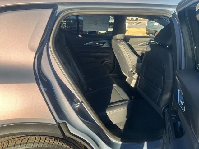 New 2026 Chevrolet Equinox EV LT image 31