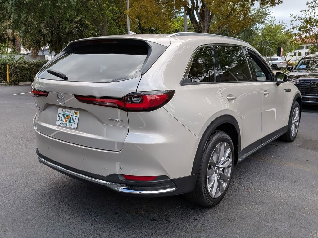 Used 2025 MAZDA CX-90 3.3 Turbo w/ Premium Plus Pkg image 5