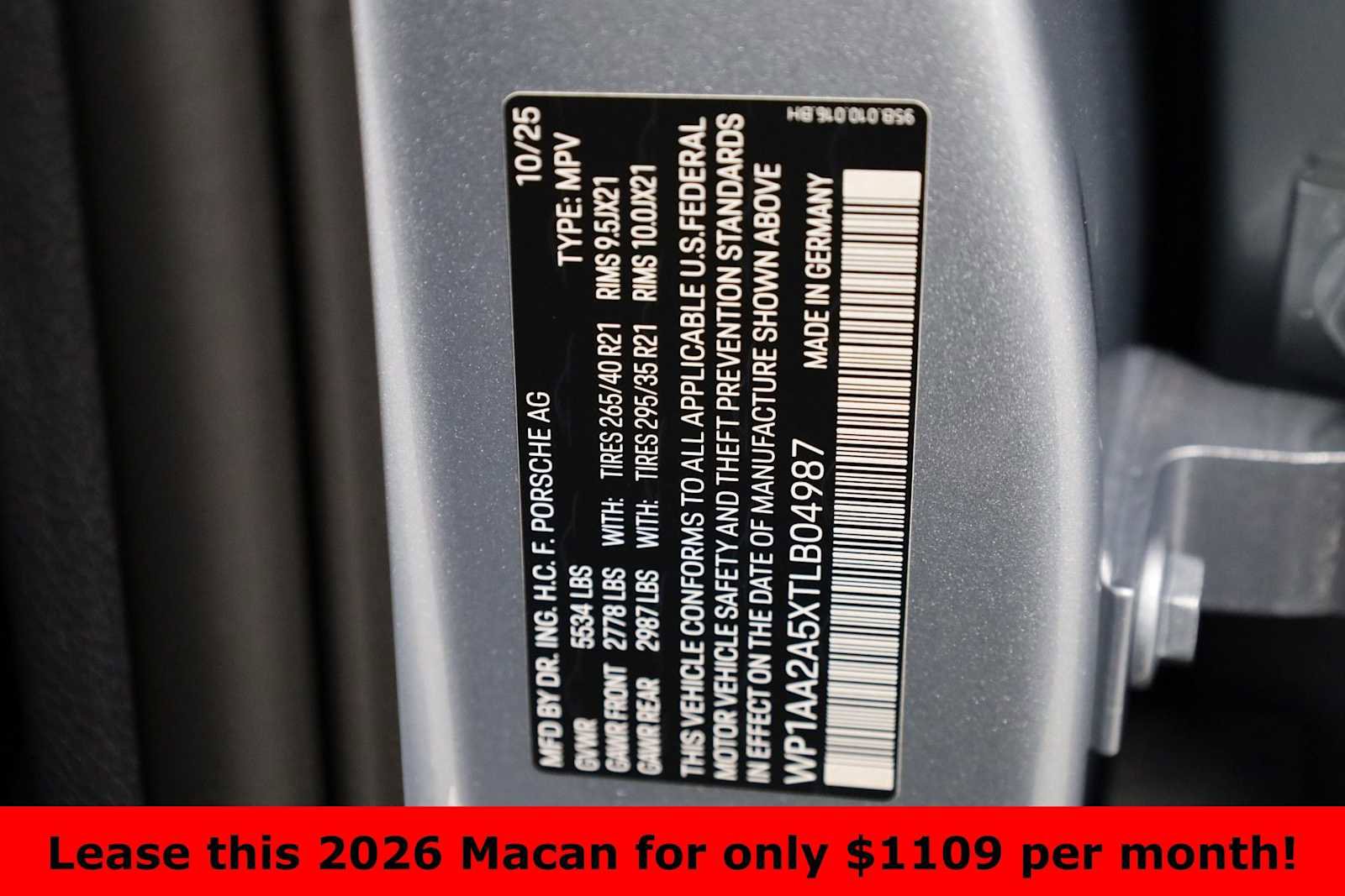 Certified 2026 Porsche Macan image 44