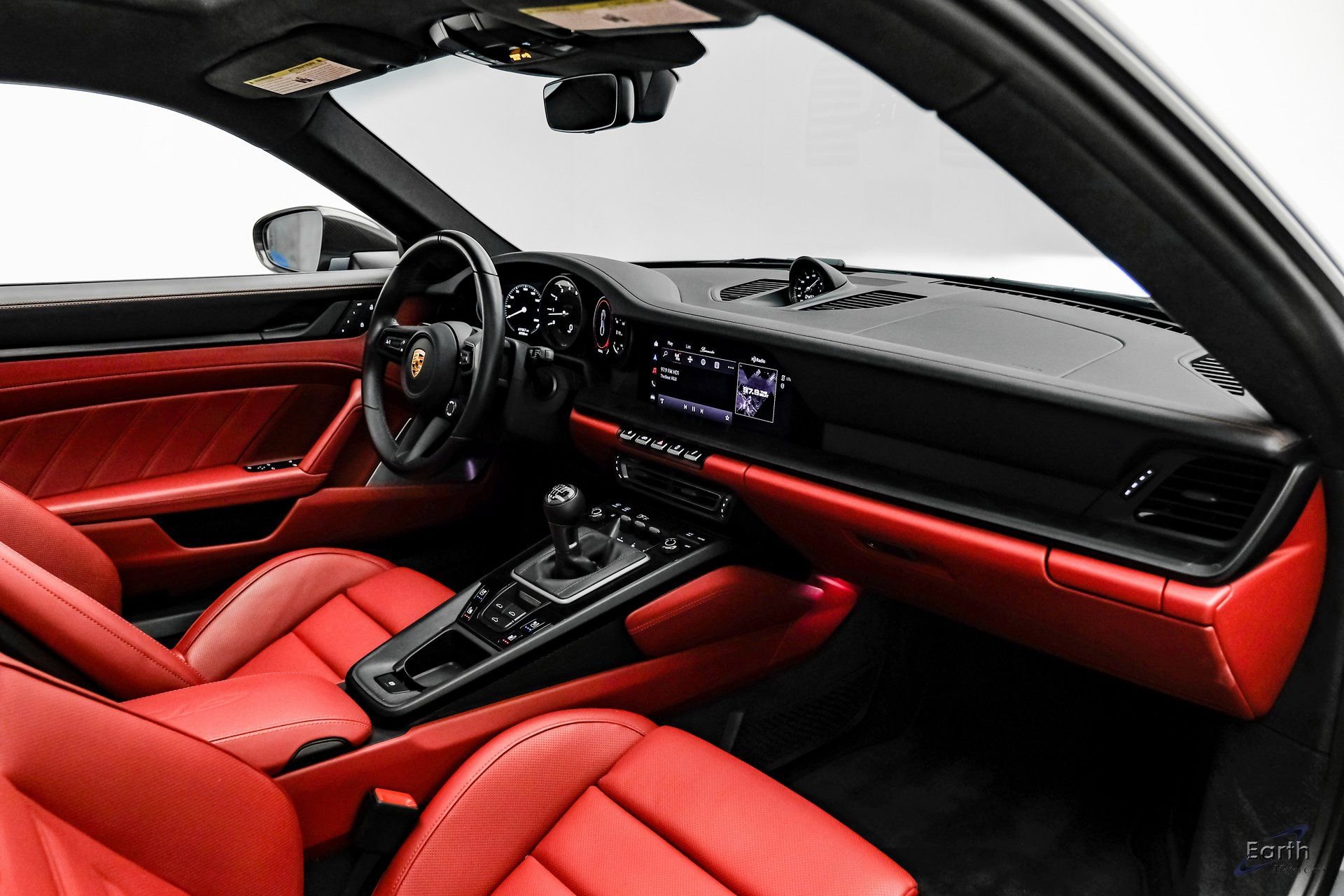 Used 2024 Porsche 911 Carrera GTS RWD image 45