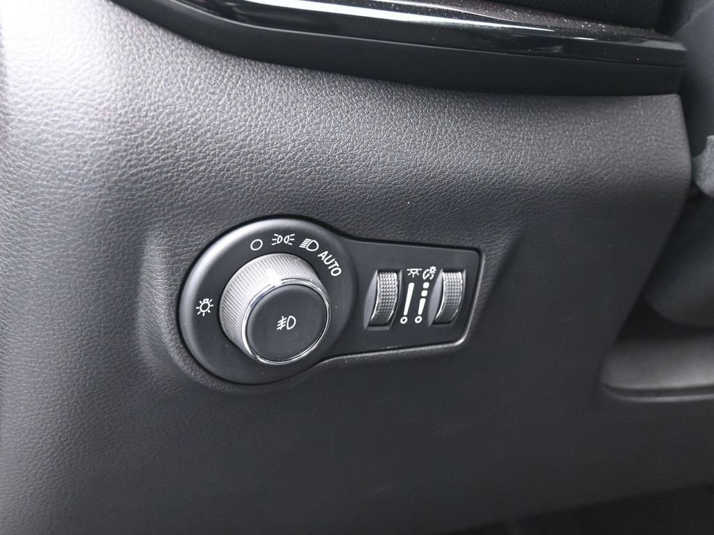 Used 2022 Jeep Compass Altitude image 14