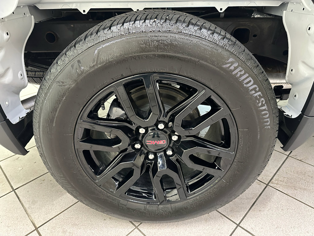Certified 2024 GMC Sierra 1500 Elevation AWD/4WD image 18