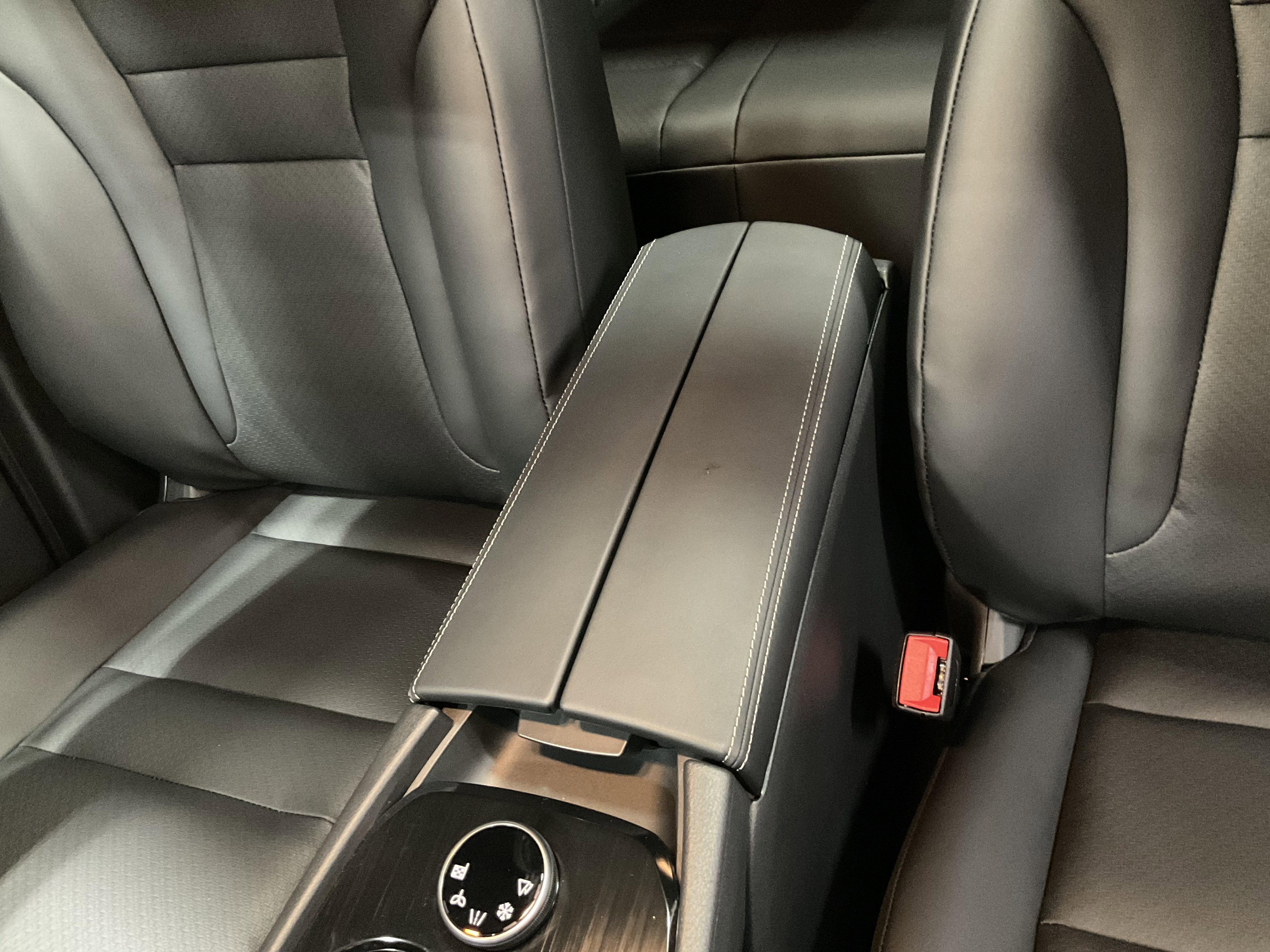 Used 2026 Nissan Rogue SV w/ SV Premium Package image 20