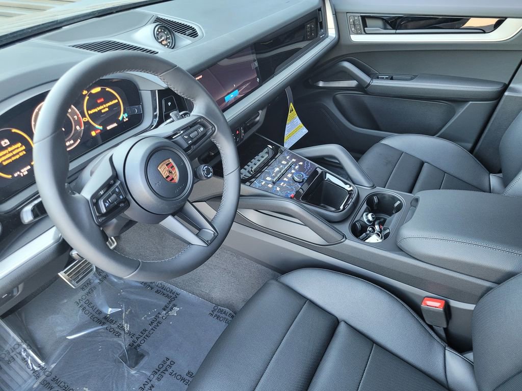 New 2026 Porsche Cayenne S image 4