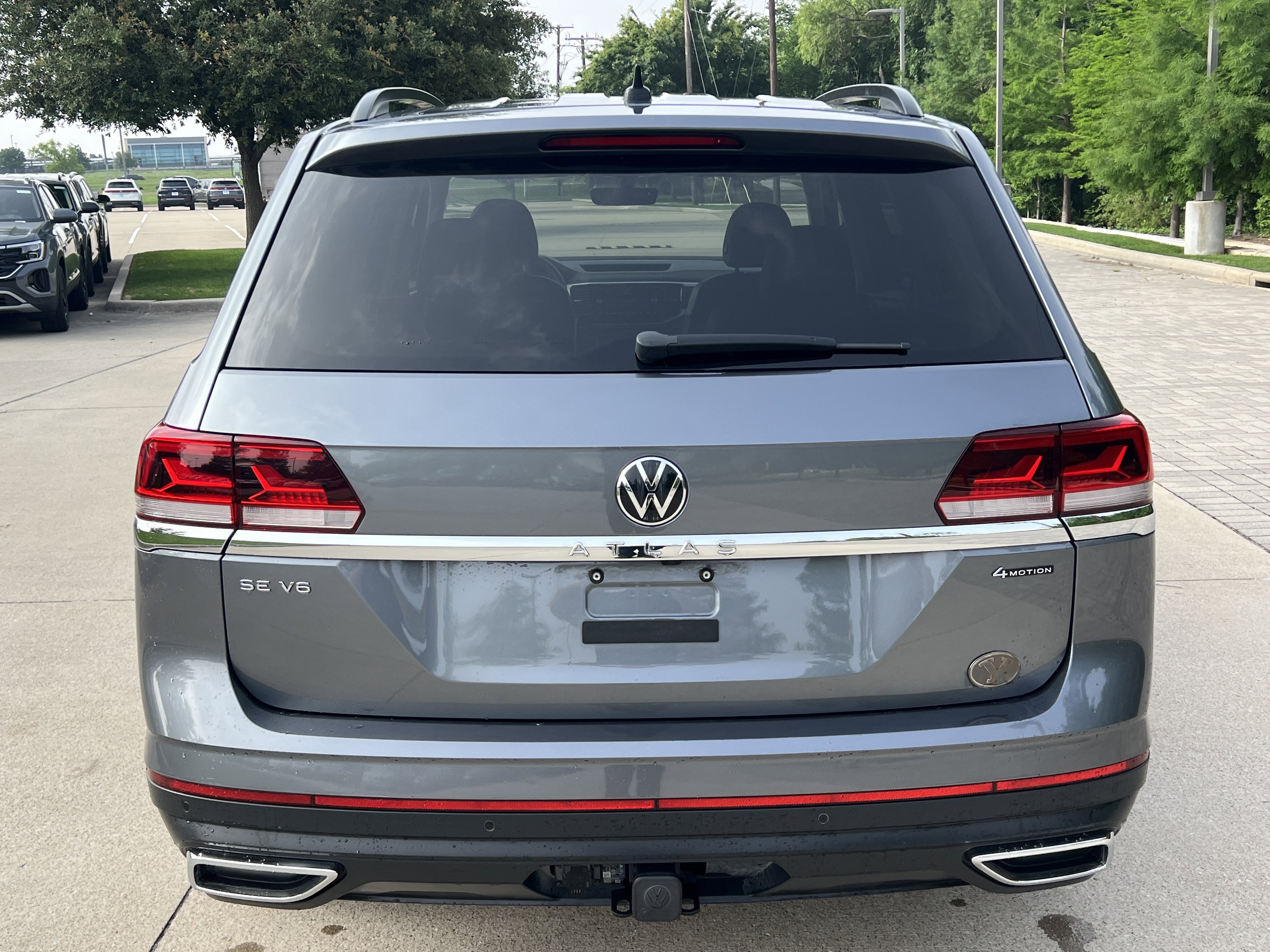 Used 2023 Volkswagen Atlas SE w/ Panoramic Sunroof Package AWD/4WD image 9