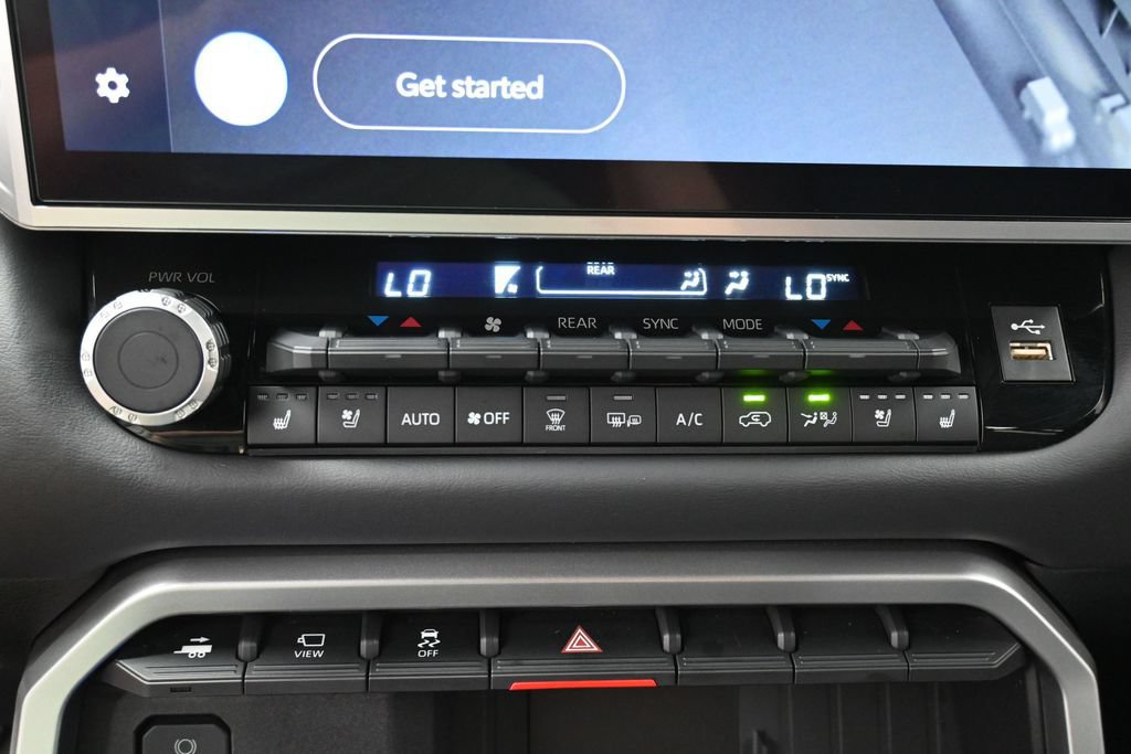 Certified 2025 Toyota Sequoia Platinum AWD/4WD image 22