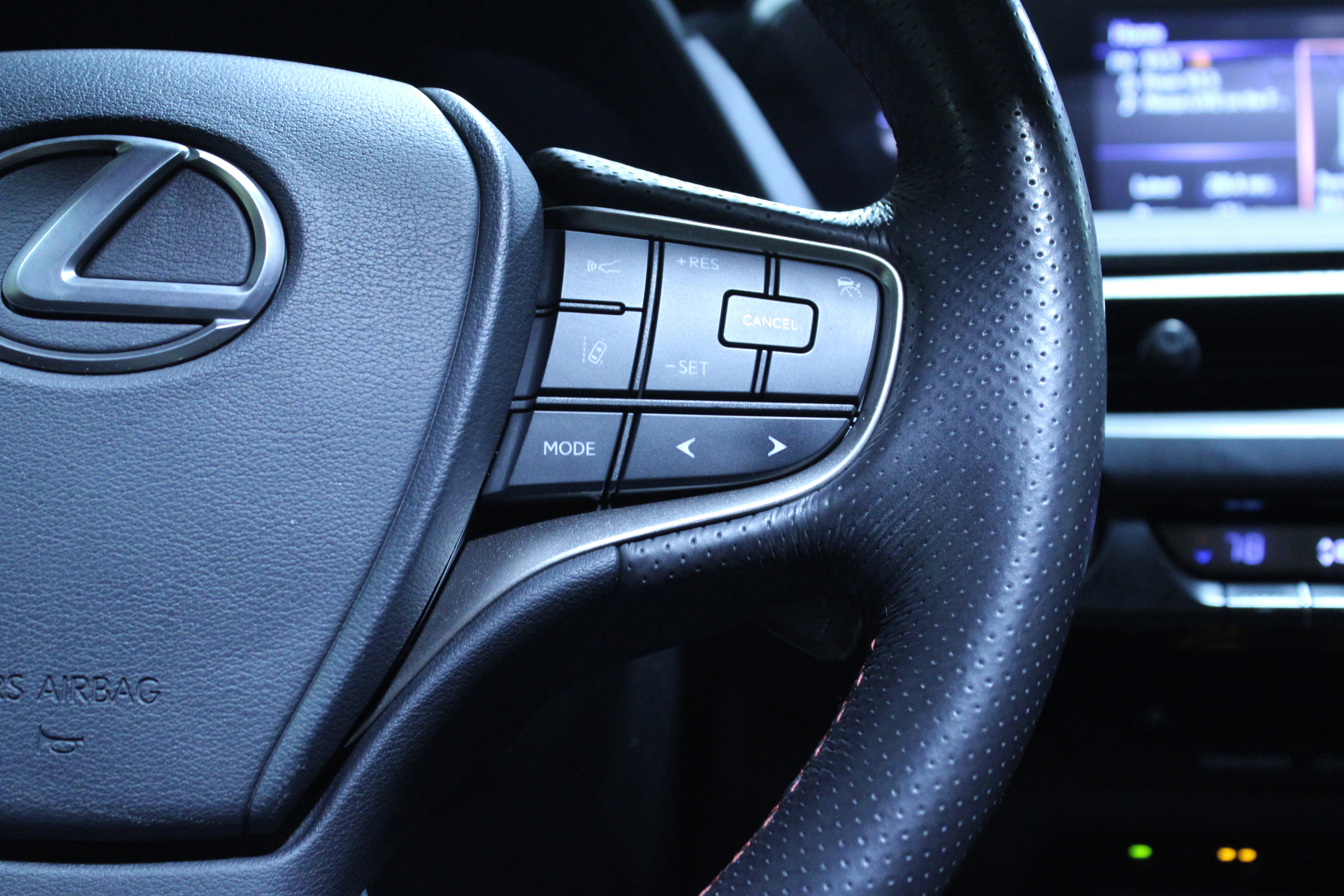 Used 2019 Lexus UX 200 F Sport w/ F Sport Premium Package image 13