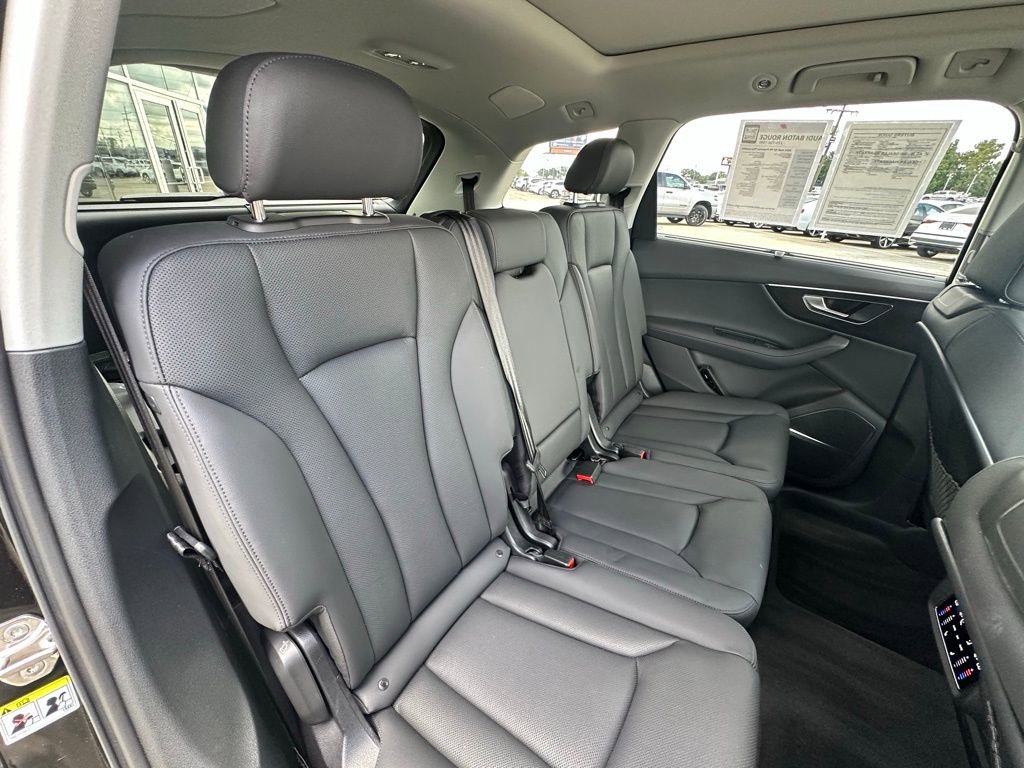 Used 2024 Audi Q7 2.0T Premium Plus w/ Premium Plus Package image 8