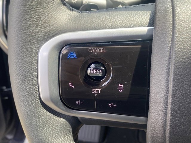 New 2025 Nissan Armada SL image 18