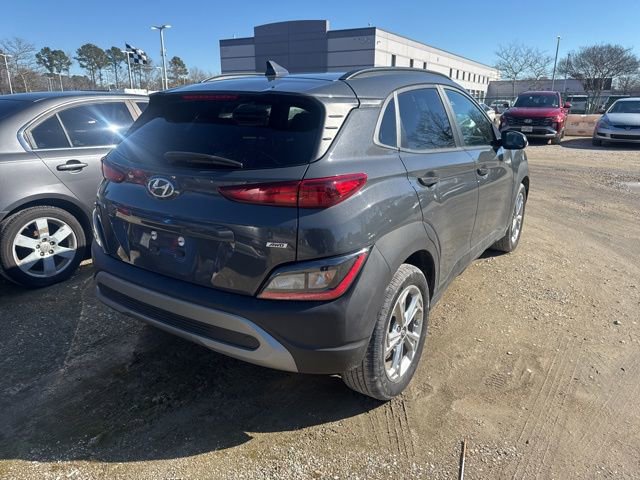Used 2023 Hyundai Kona SEL w/ Cargo Package image 9