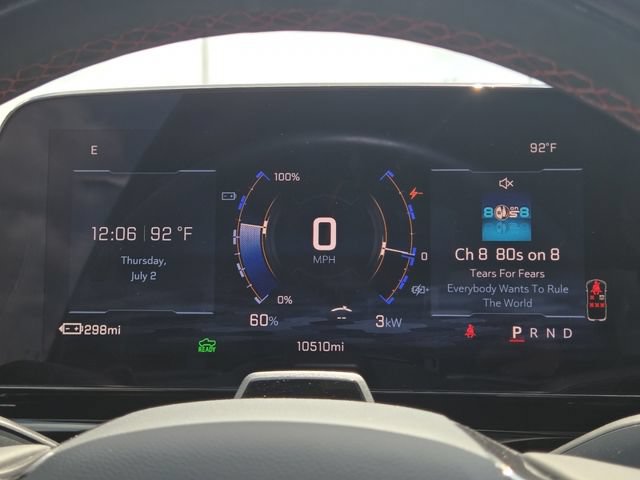Used 2025 Chevrolet Silverado EV RST AWD/4WD image 31
