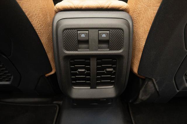Used 2025 Ford Bronco Badlands AWD/4WD image 38