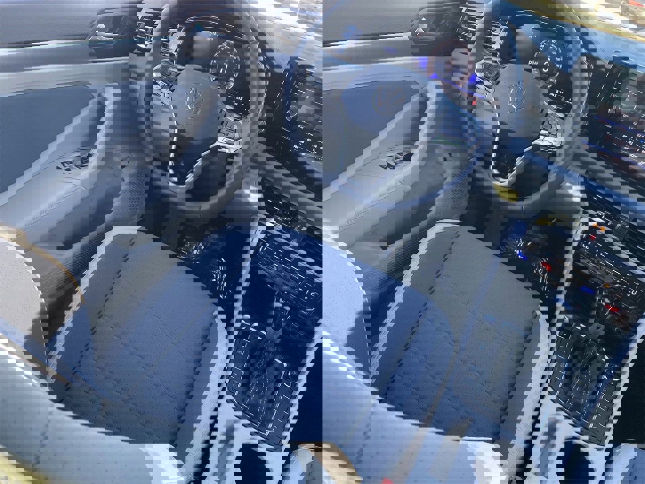 New 2026 Volkswagen Jetta SE image 10