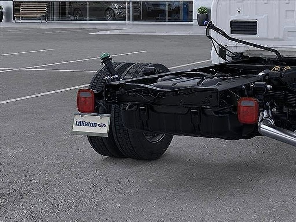 New 2026 Ford F550 2WD Crew Cab Super Duty image 23