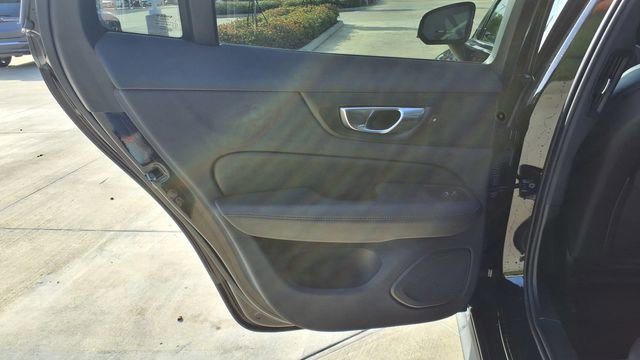 Certified 2025 Volvo V60 B5 Cross Country Plus image 16