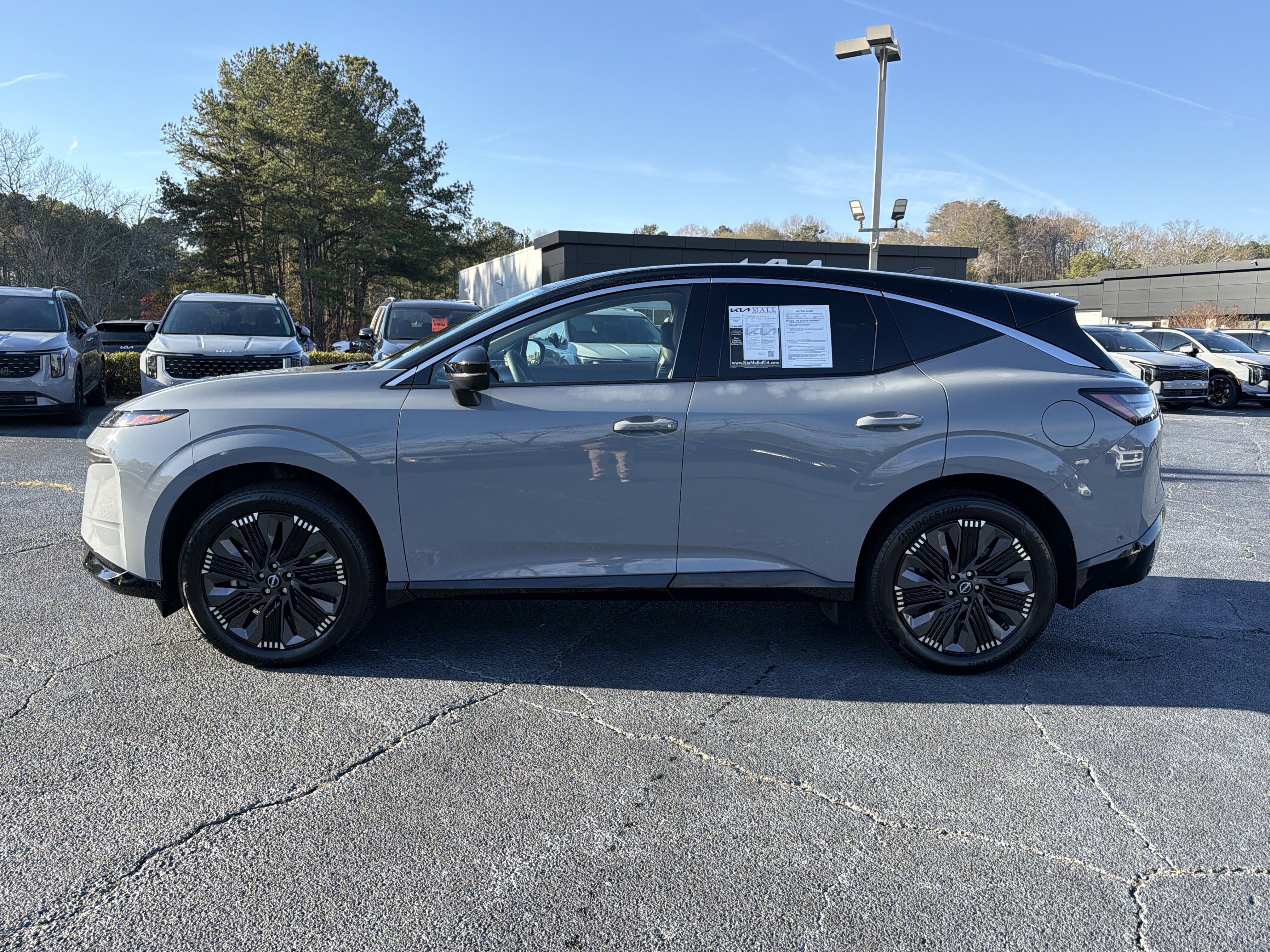 Used 2025 Nissan Murano Platinum w/ Cargo Package image 4