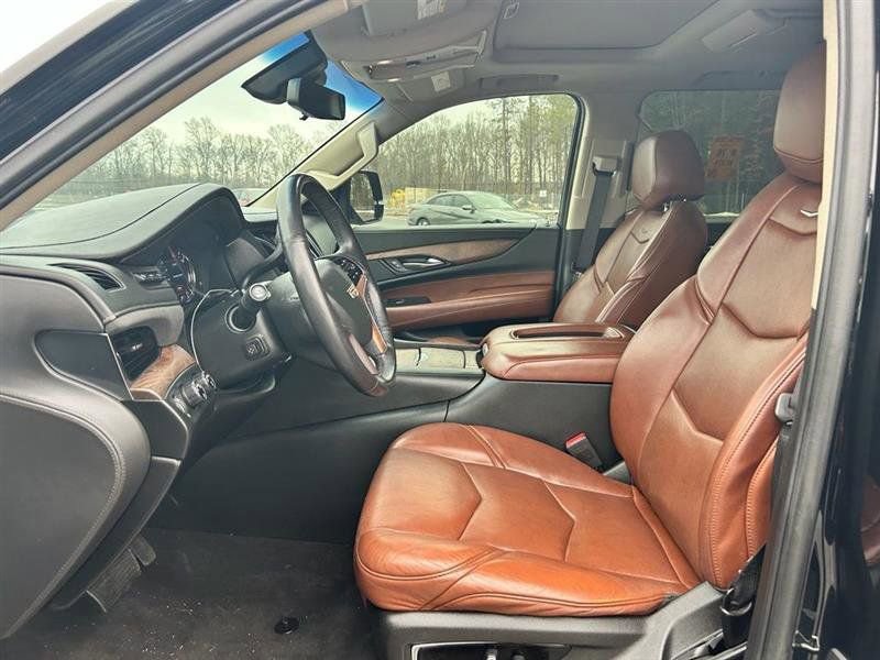 Used 2019 Cadillac Escalade Premium Luxury AWD/4WD image 15