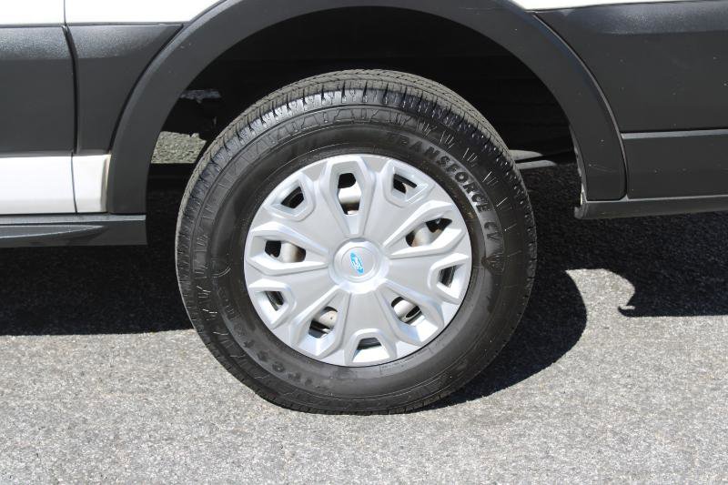 Used 2019 Ford Transit 250 130 Low Roof image 19