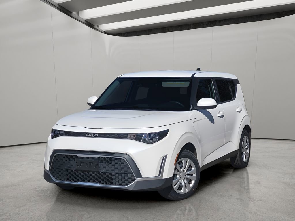 Used 2023 Kia Soul LX FWD image 1