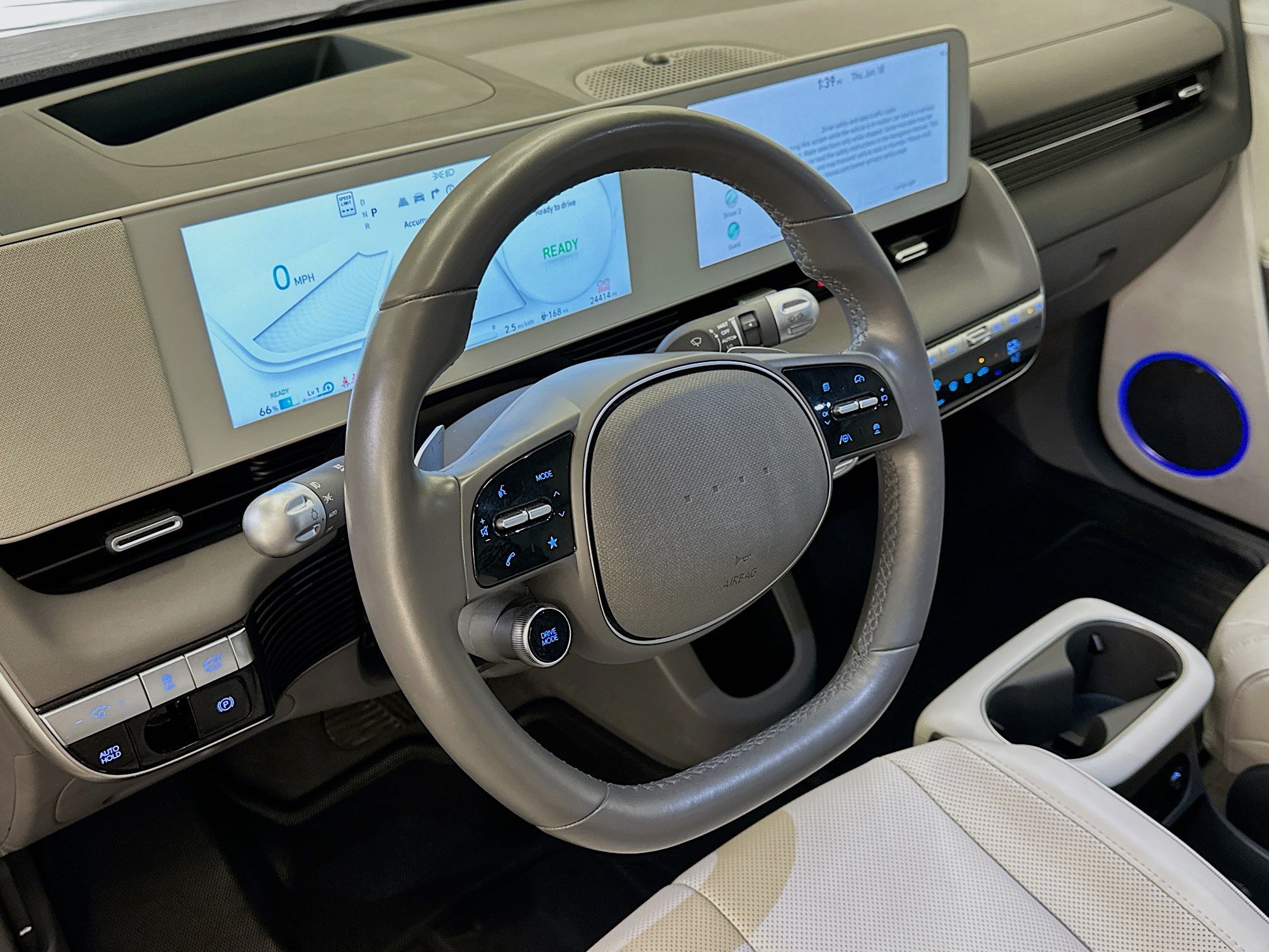 Used 2024 Hyundai Ioniq 5 Limited AWD/4WD image 18