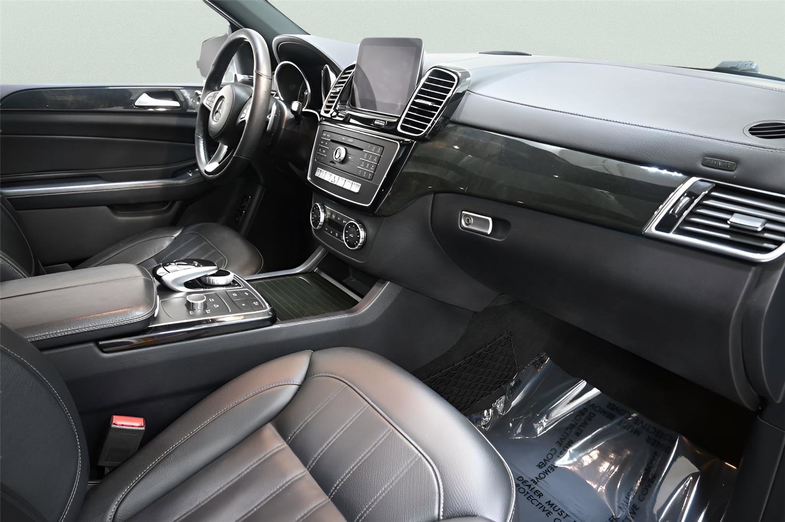 Used 2018 Mercedes-Benz GLS 450 4MATIC w/ Premium Package image 21