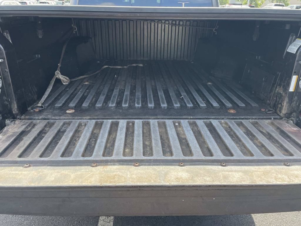 Used 2021 Toyota Tacoma SR5 RWD image 12