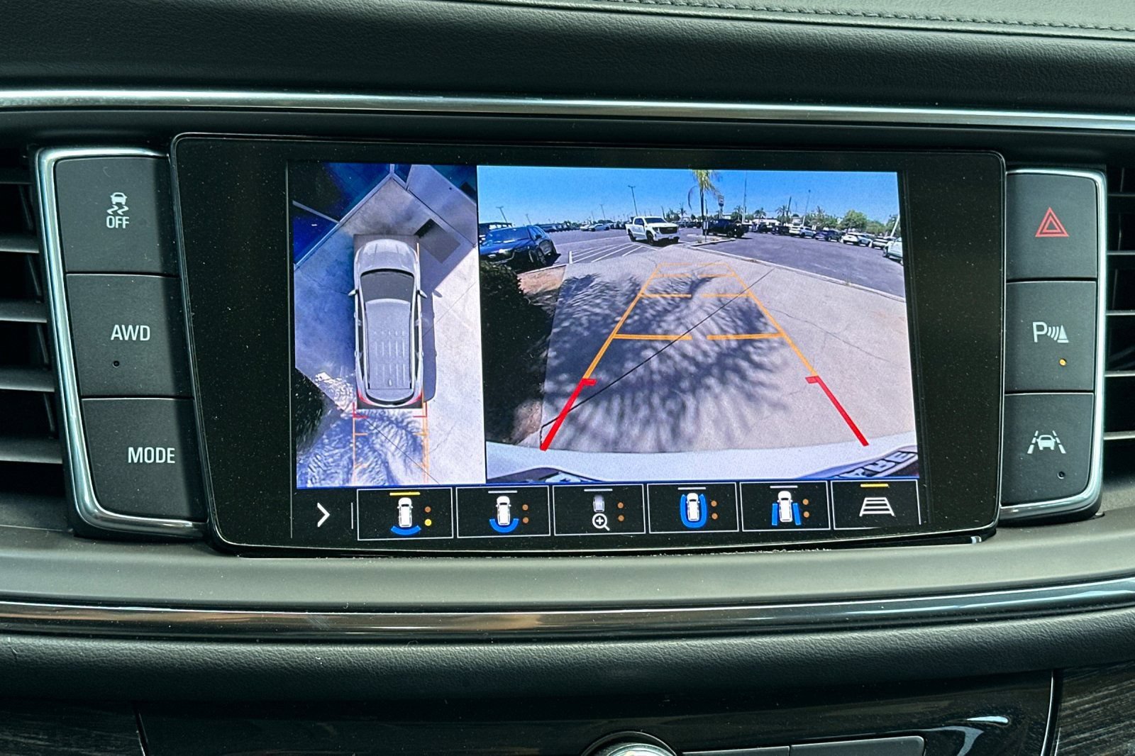Used 2020 Buick Enclave Avenir w/ Avenir Technology Package AWD/4WD image 25