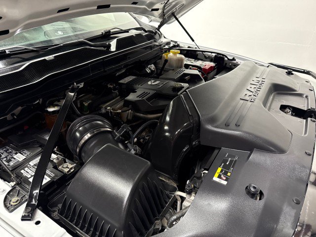 Used 2022 RAM 5500 Tradesman w/ Chrome Appearance Group AWD/4WD image 44