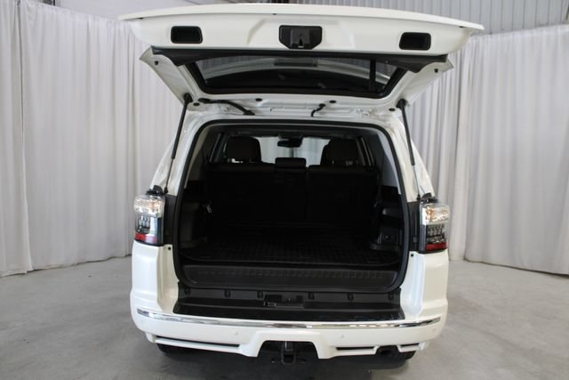 Used 2022 Toyota 4Runner Limited AWD/4WD image 35