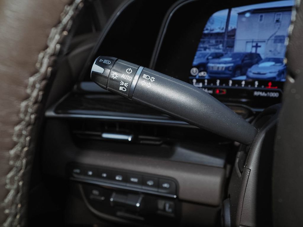 Used 2022 Cadillac Escalade Sport w/ Touring Package image 32