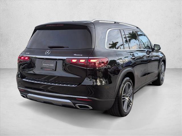 Used 2025 Mercedes-Benz GLS 450 4MATIC image 5