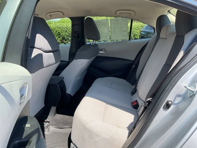 Used 2020 Toyota Corolla LE FWD image 15