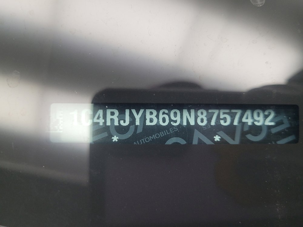 Used 2022 Jeep Grand Cherokee Limited 4xe image 33