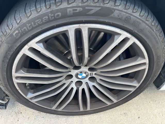 Used 2017 BMW 540i RWD image 12