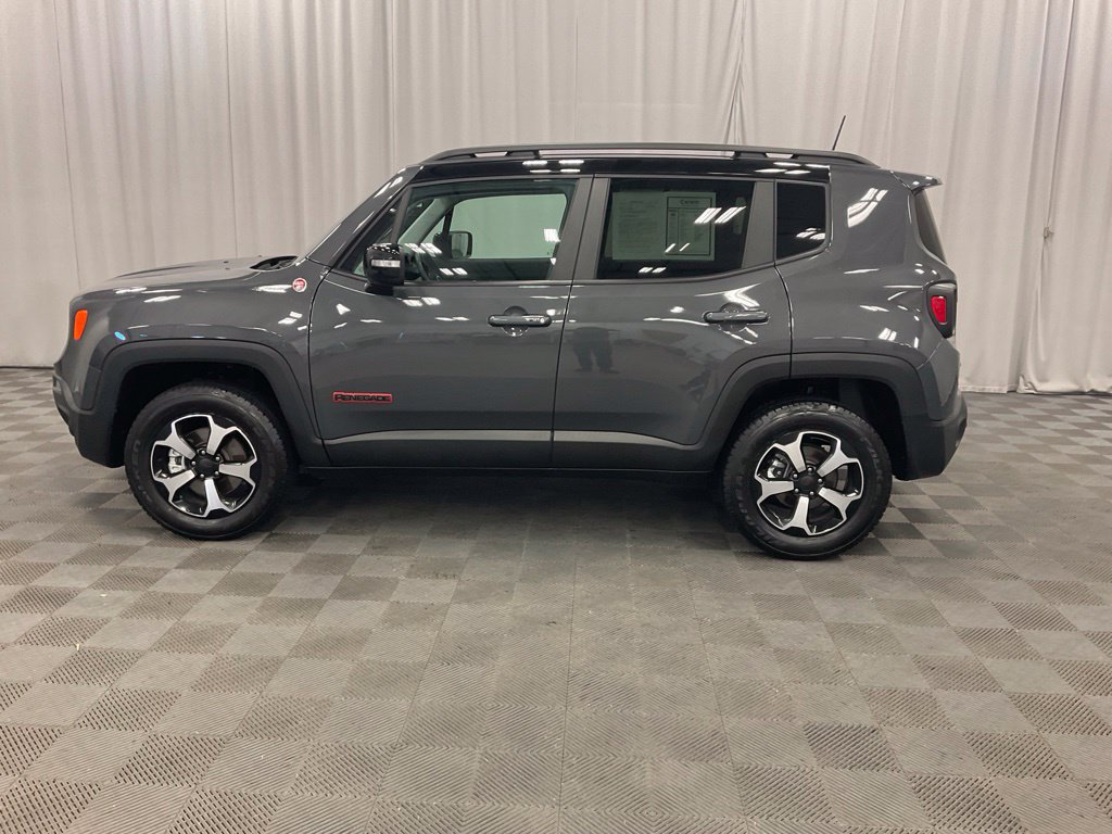Used 2022 Jeep Renegade Trailhawk AWD/4WD image 7