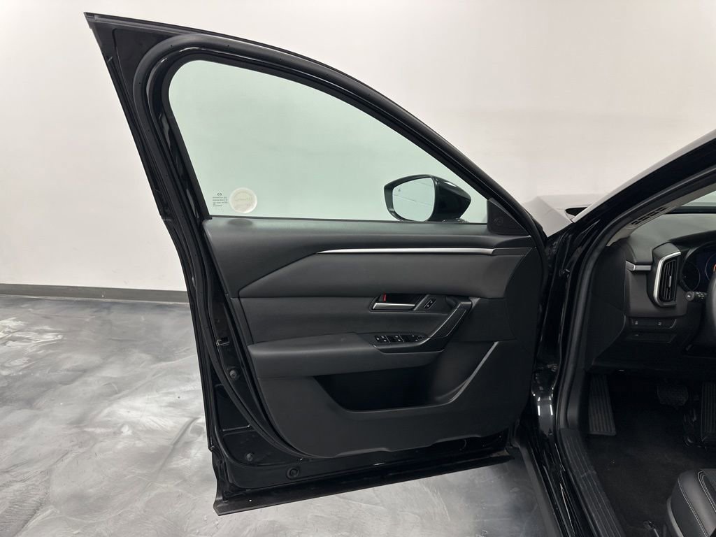 Certified 2025 MAZDA CX-50 AWD 2.5 S w/ Preferred Package image 13