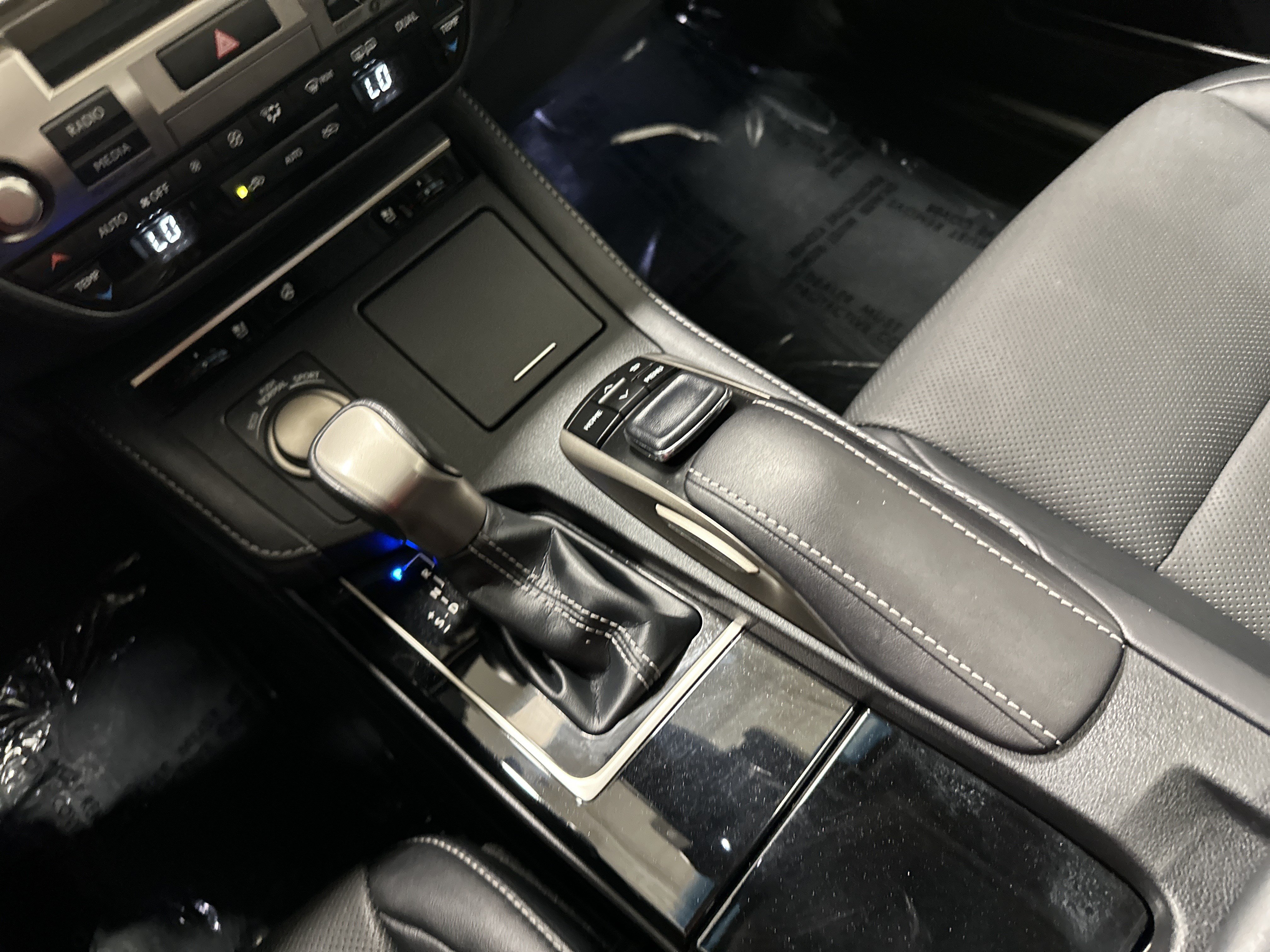 Used 2018 Lexus ES 350 w/ Navigation System Package FWD image 26