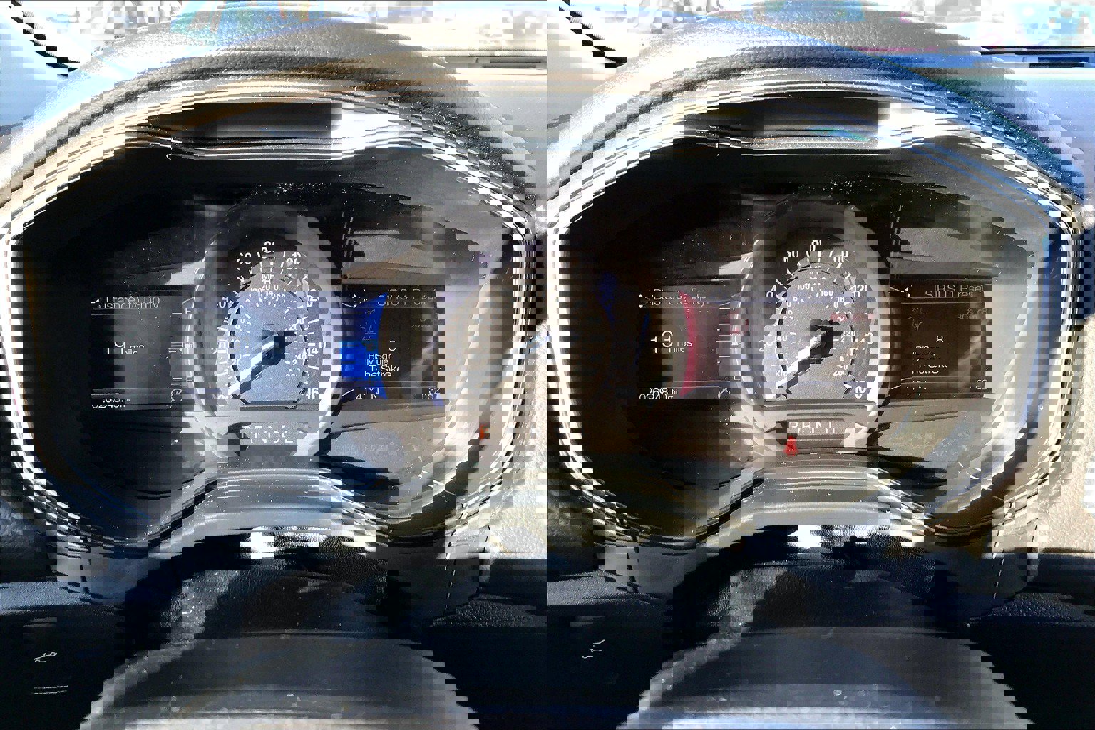 Used 2020 Ford Fusion SE image 24