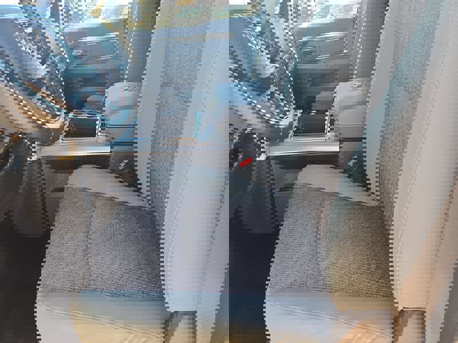 Used 2015 RAM 1500 Lone Star image 16