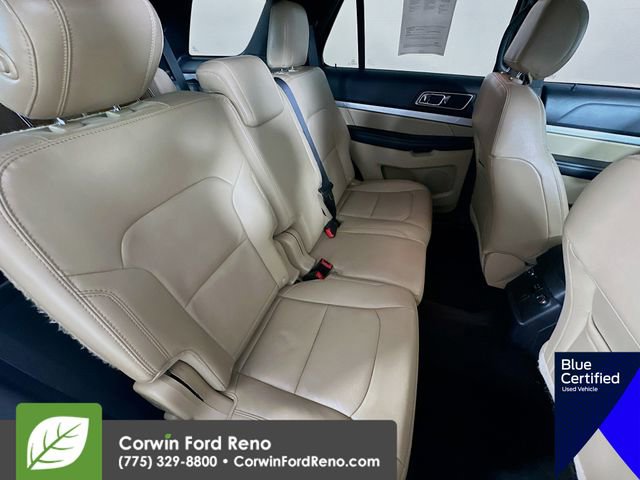 Used 2017 Ford Explorer XLT w/ Equipment Group 202A AWD/4WD image 33