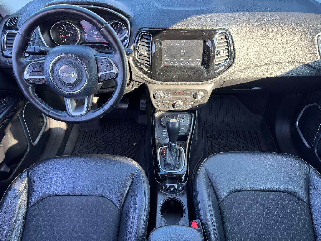 Used 2019 Jeep Compass Latitude AWD/4WD image 14