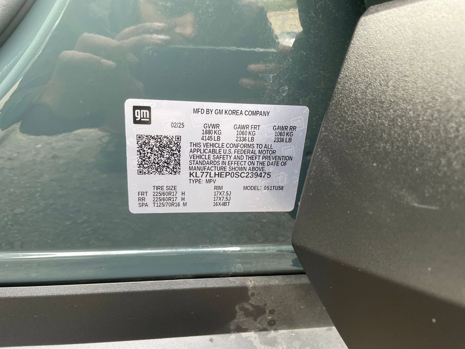 Used 2025 Chevrolet Trax LT w/ LT Convenience Package image 27