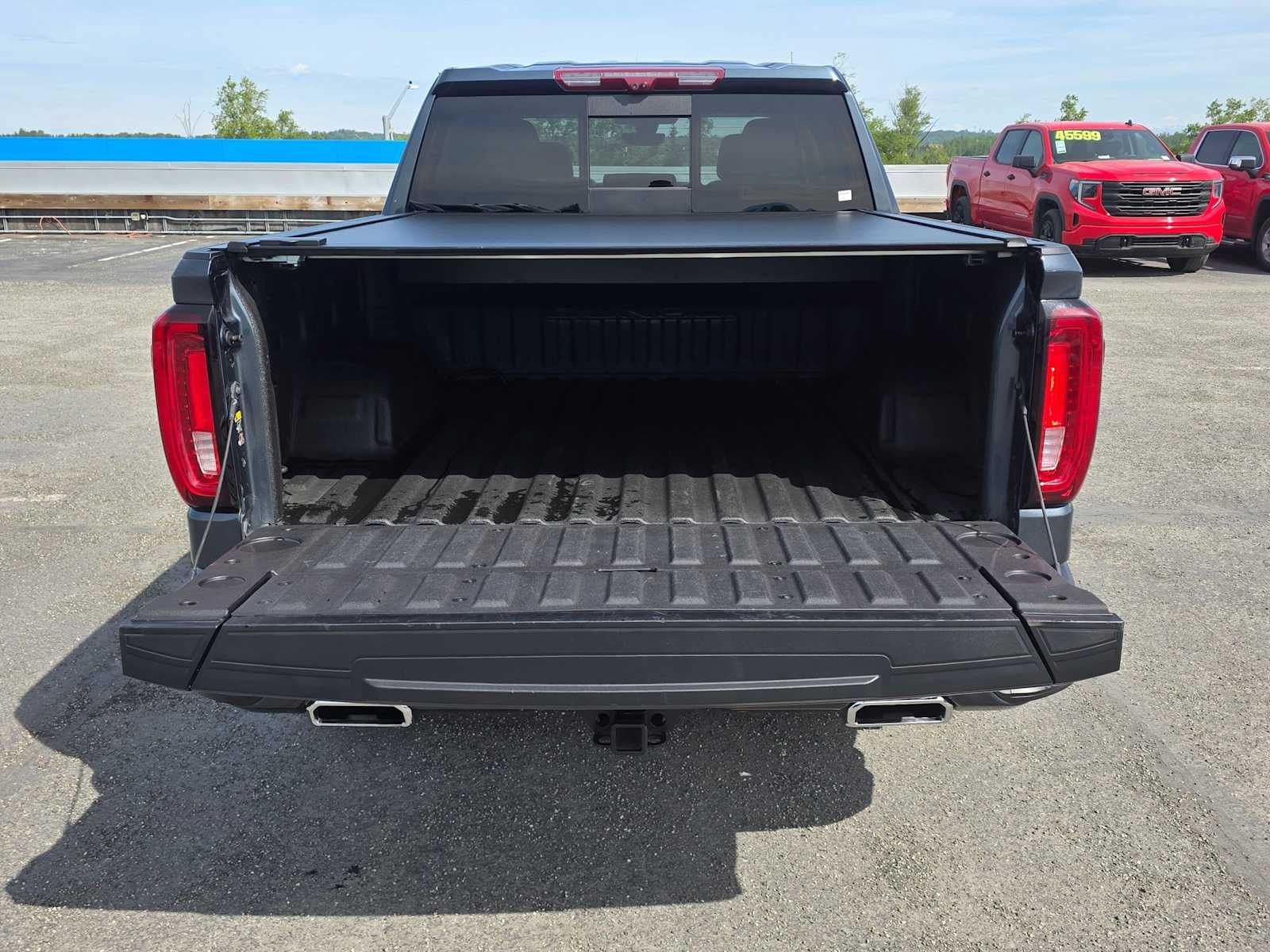 Used 2020 GMC Sierra 1500 Denali w/ Denali Ultimate Package AWD/4WD image 13