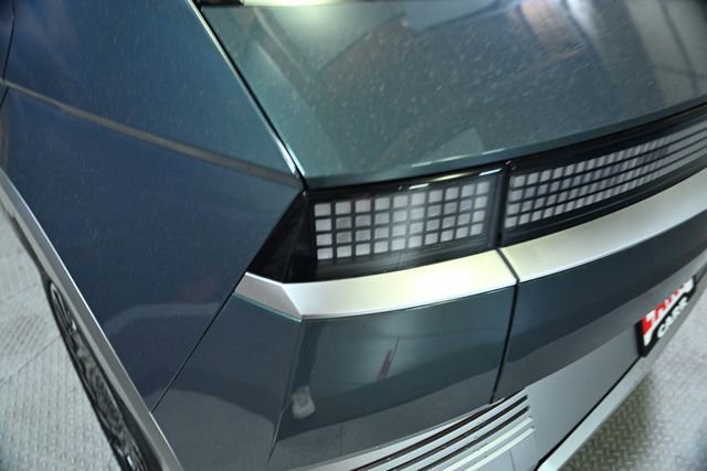 Used 2024 Hyundai Ioniq 5 Limited image 12