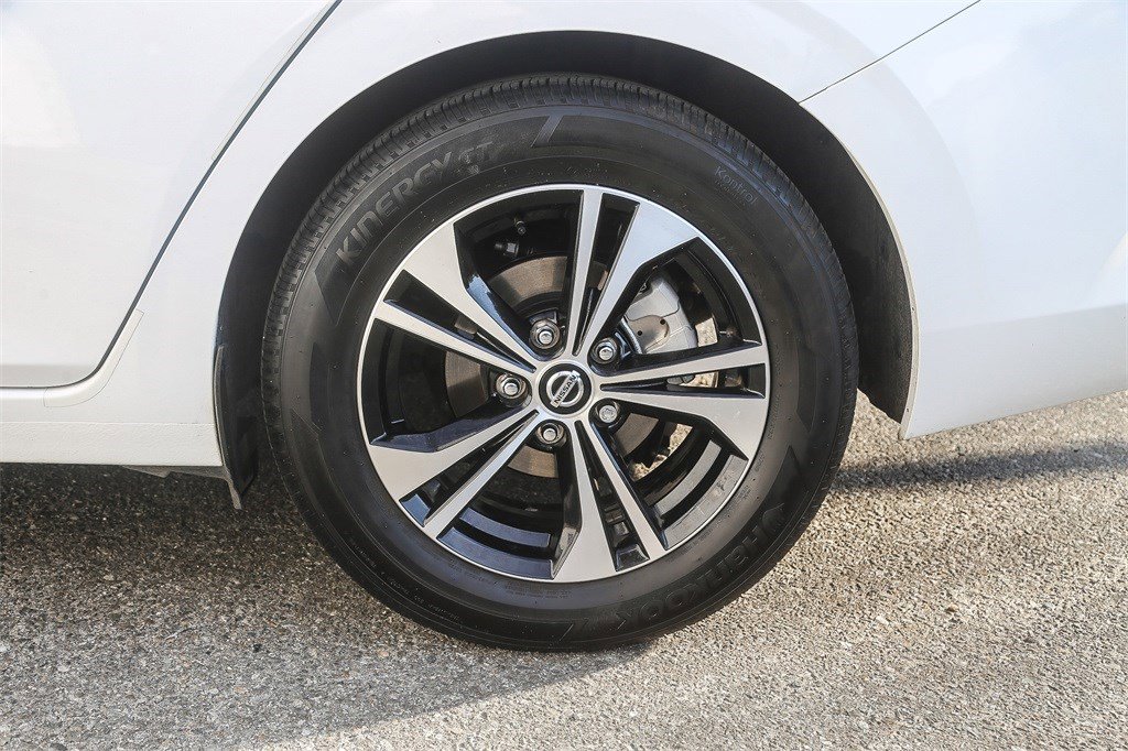 Used 2022 Nissan Sentra SV w/ All-Weather Package image 9