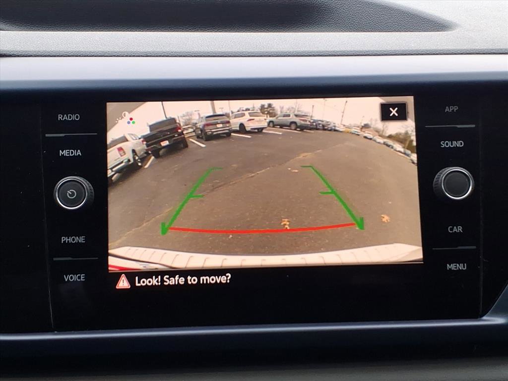 Certified 2023 Volkswagen Taos SE w/ Panoramic Sunroof Package image 20