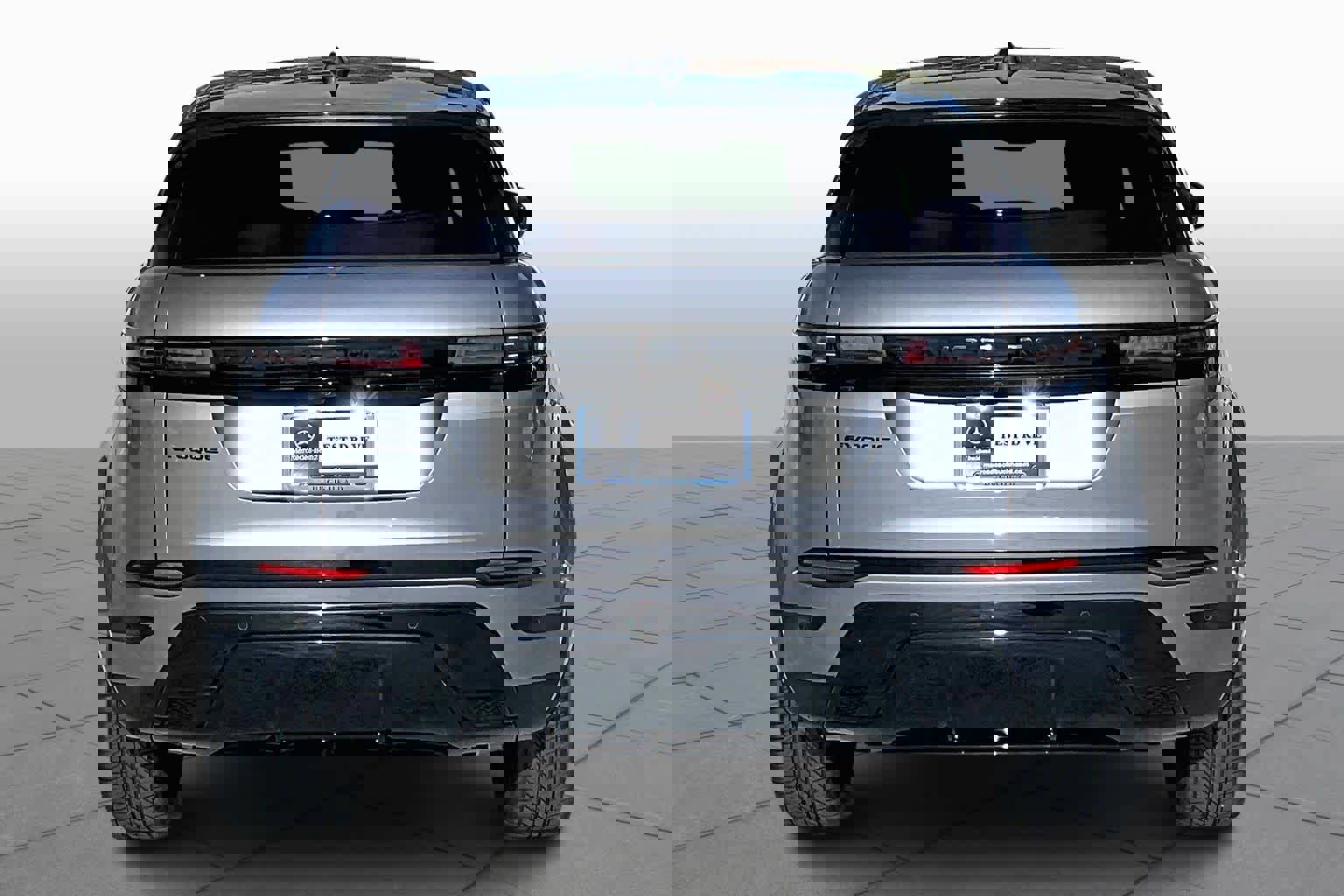 Used 2024 Land Rover Range Rover Evoque Dynamic SE image 7