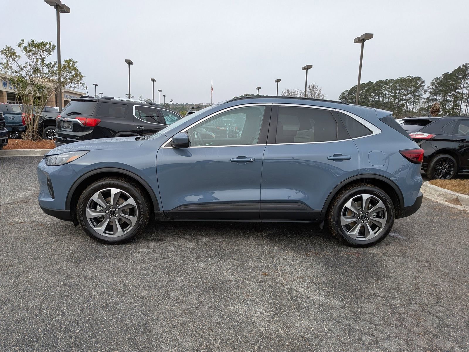 Certified 2025 Ford Escape Platinum image 7