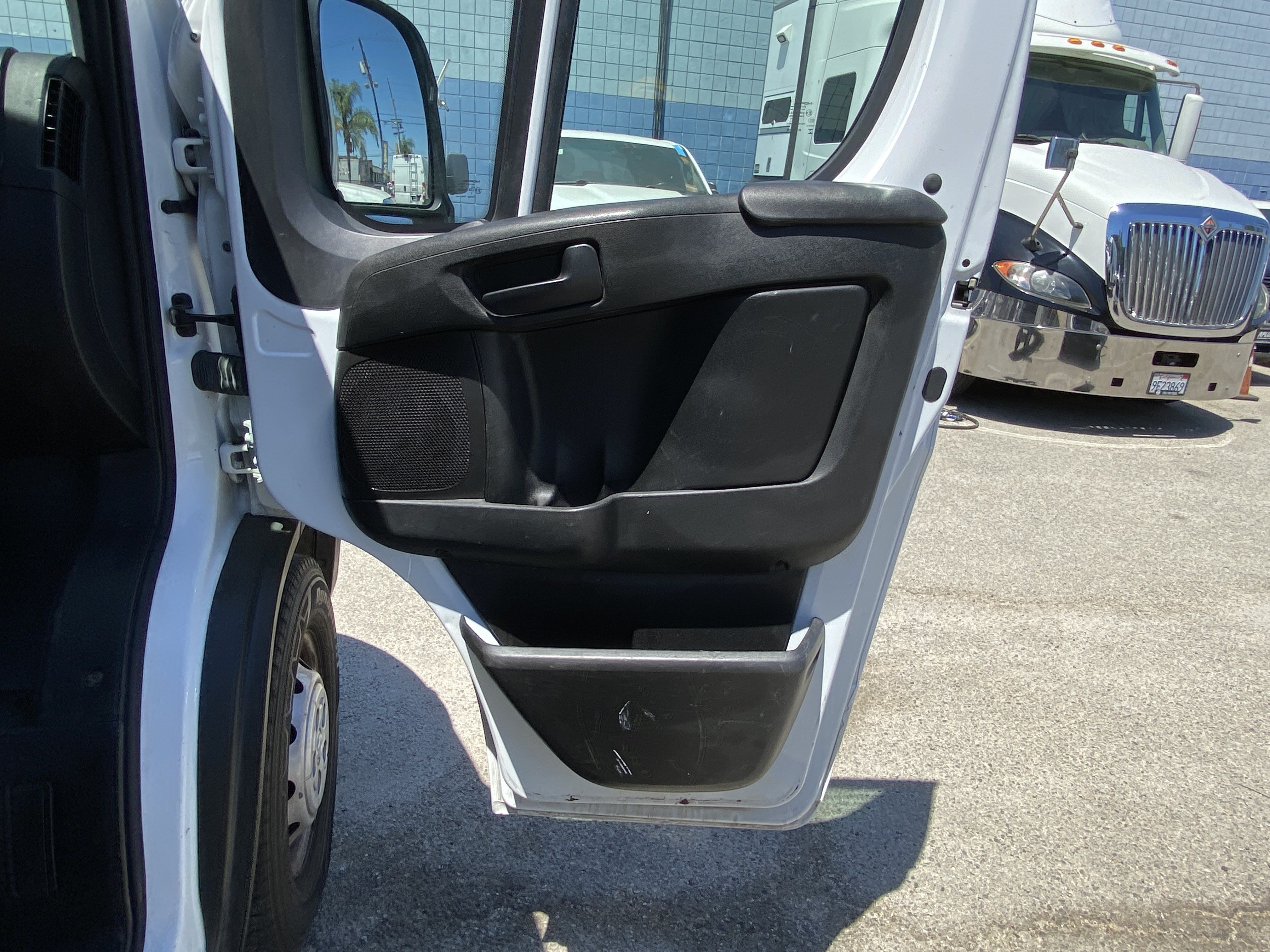 Used 2023 RAM ProMaster 3500 FWD image 24