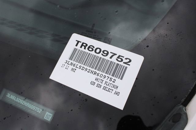 Used 2017 Lincoln MKZ Select AWD/4WD image 39